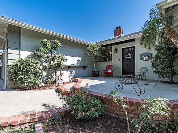 4th image of 3532 Paraiso Way