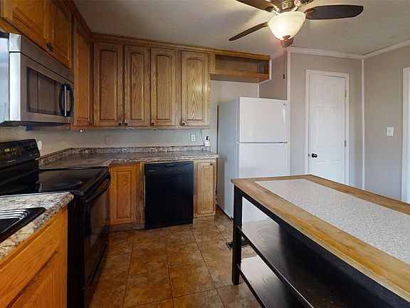 5th image of 340 Highland Dr