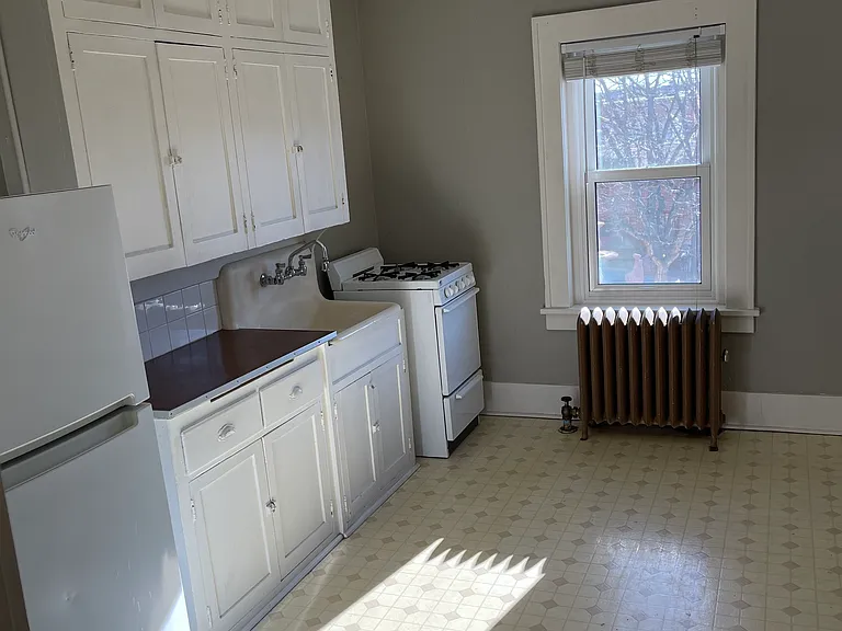 155 W Mountain Ave #128-3 — Photo 4
