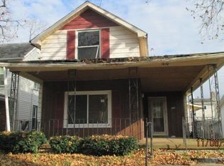 410 N 9th St, Coshocton, OH 43812