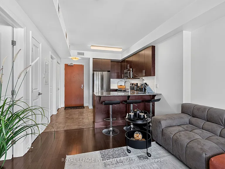 242 Rideau St #2505 — Photo 26