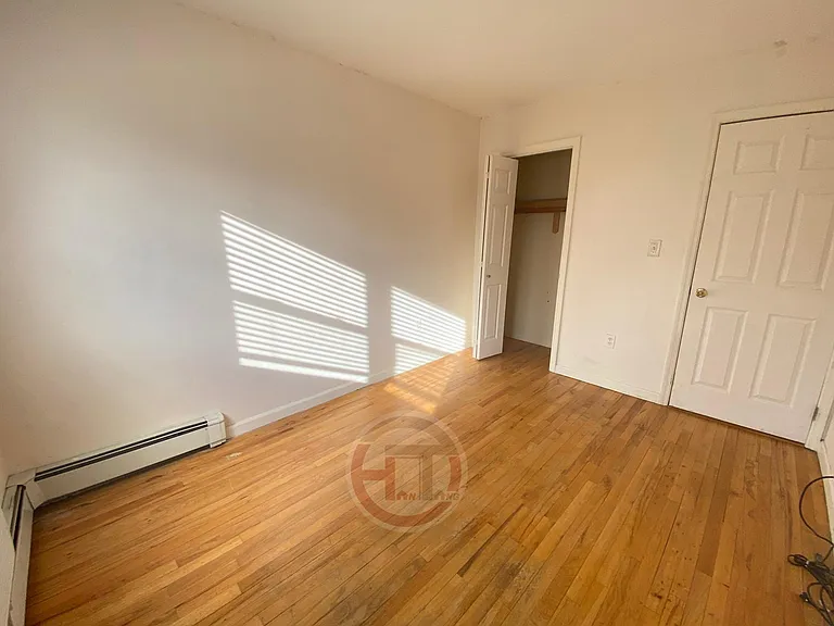 3186 Baisley Ave #2 — Photo 5