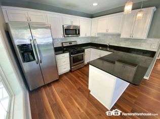 2204 Garfield Ave, Minneapolis, MN 55405