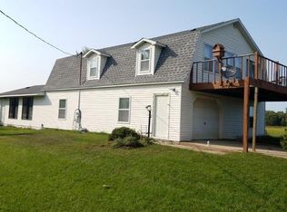 8901 N Chippewa Rd, Coleman, MI 48618