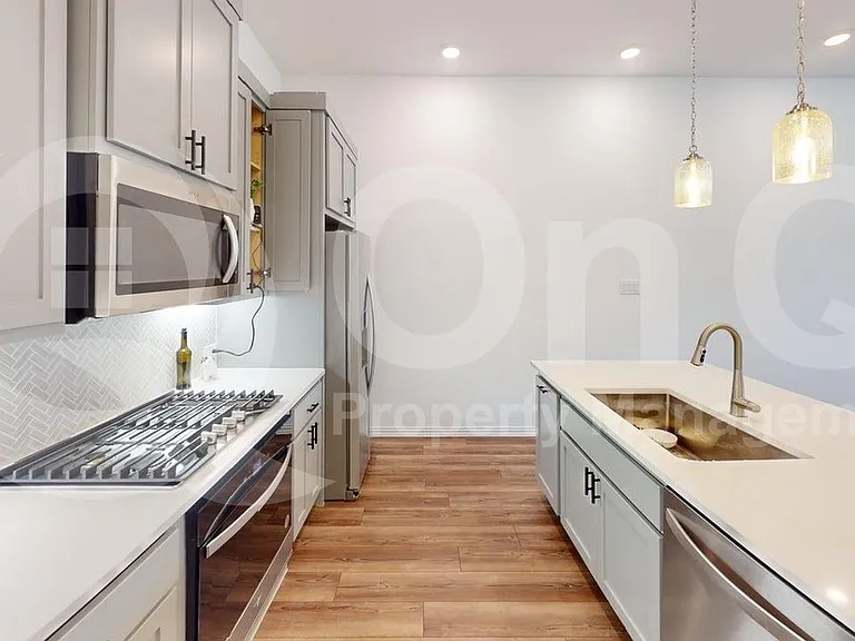 4348 Henderson Ave — Photo 5