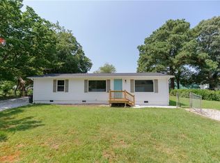 1256 Poquoson Ave, Poquoson, VA 23662