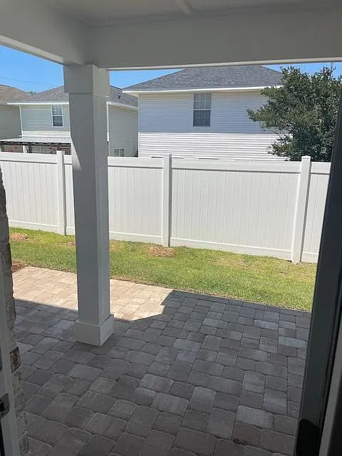 400 Mattie M Kelly Blvd — Photo 2