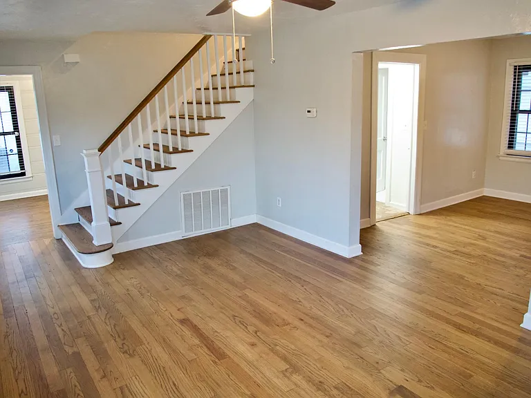 Entry way