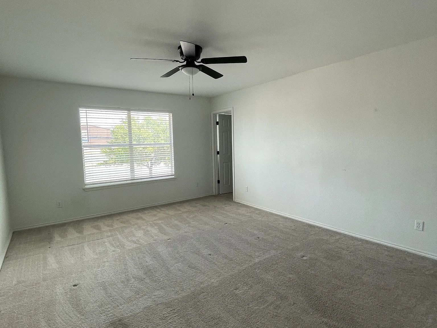 6715 Gunlock Creek - 1 — Photo 3
