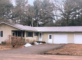 813 Oliver Lane, Colfax, WI 54730