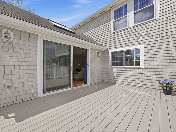 5th image of 50 Harborview Rd