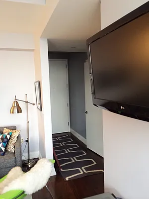 Sold by Owner | media 8