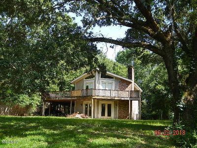 9515 Red Bluff Dr, Ocean Springs, MS, 39564