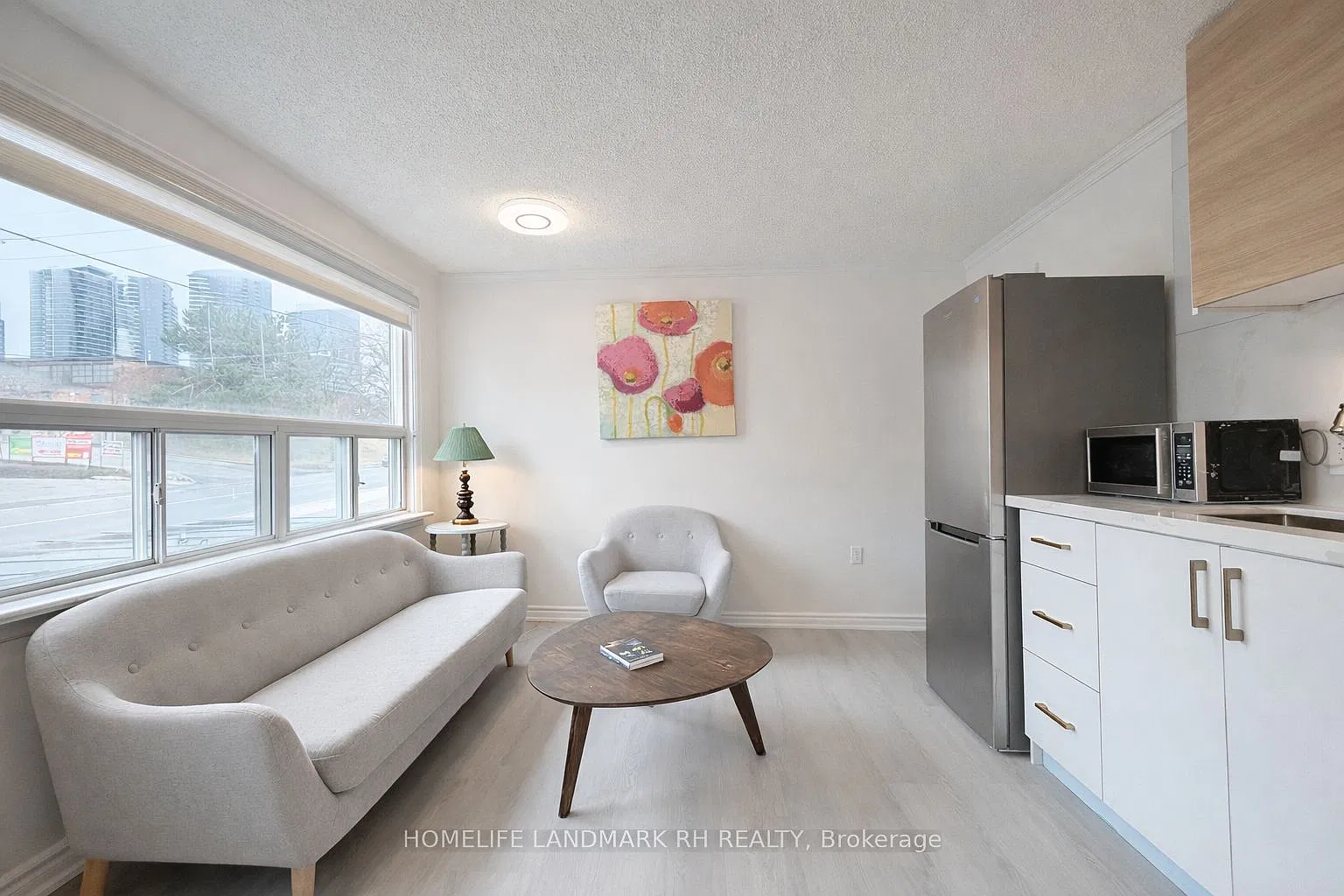 2 bed, $2,300 — Photo 4