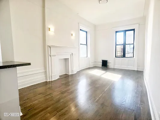 Rented by Citi Habitats | media 23