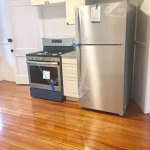 3 Dana Ave #2 — Photo 3