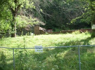 4245 Highway 2000, Manchester, KY 40962