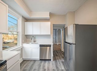 1214 S 25th Ave, Omaha, NE 68105