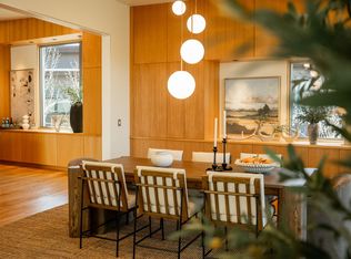 61913 Hosmer Lake Dr, Bend, OR 97702