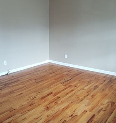 3rd image of 3041 Holly Brook Cir NE