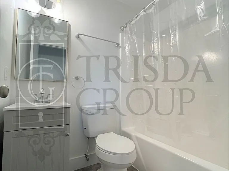 119 Rothesay Ave #6 — Photo 12