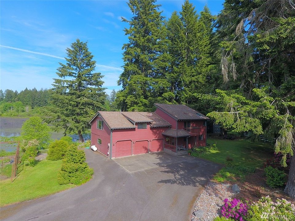 1st image of 3710 Eagle Lake Ln NE