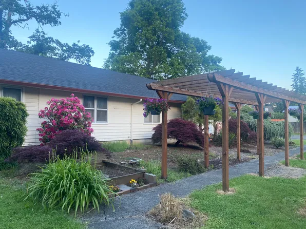 18381 S Redland Rd, Oregon City, OR 97045