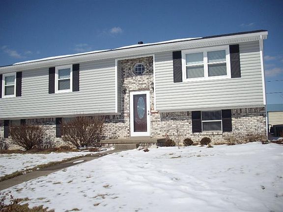 2nd image of 1516 Highlands Dr