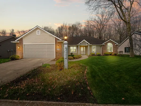 12905 Charenton Ct, Fort Wayne, IN 46845