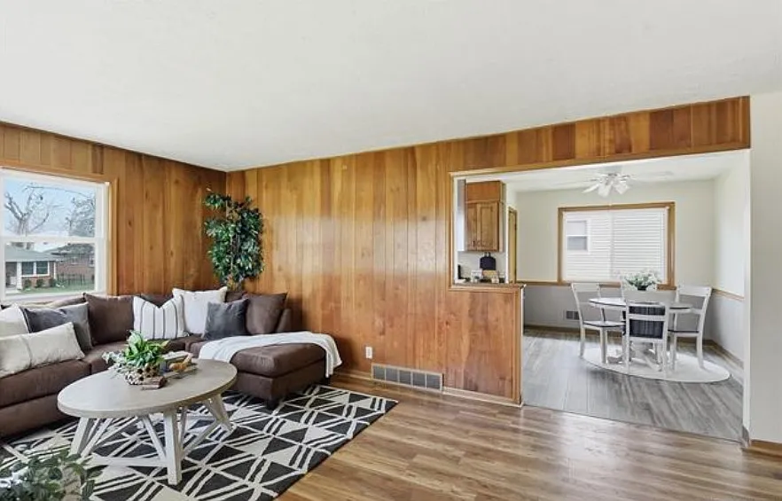 3 bed, 1395 sqft, $1,950 — Photo 3