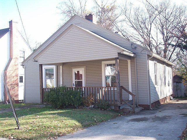 1st image of 225 Floral Ave