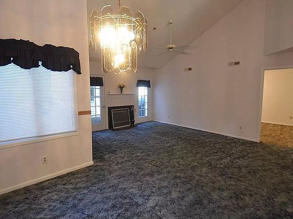 Dining Room/Living Room