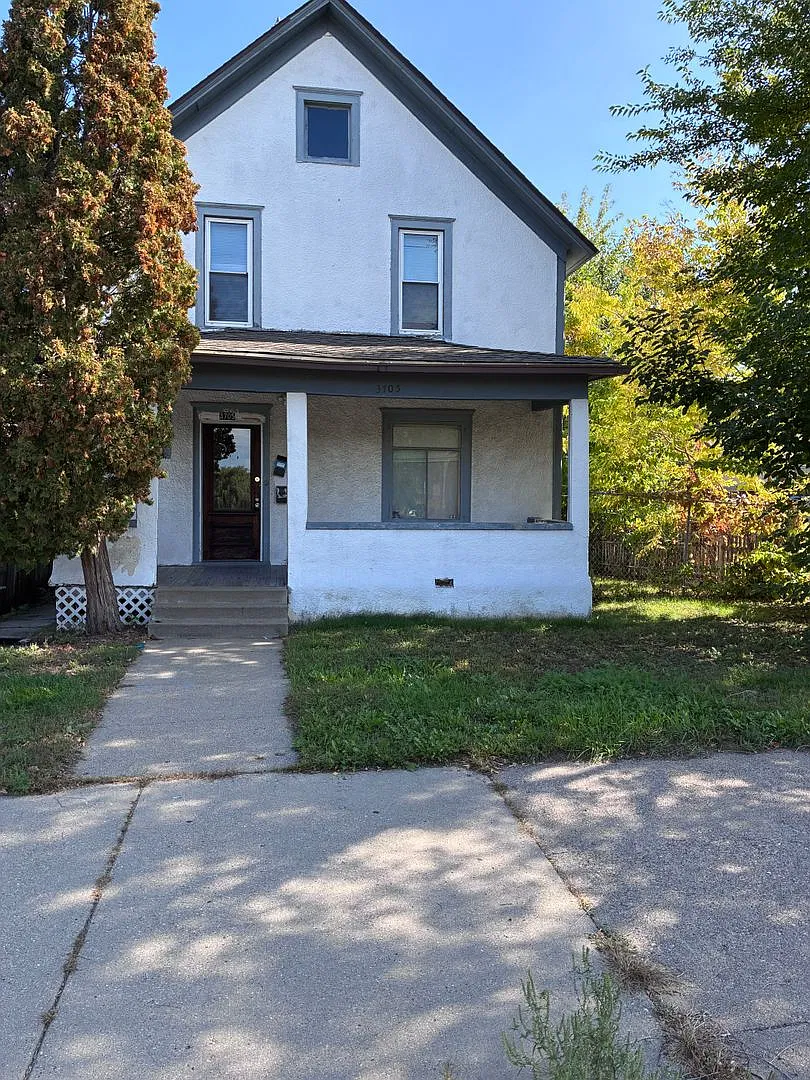 3705 Chicago Ave — Photo 1