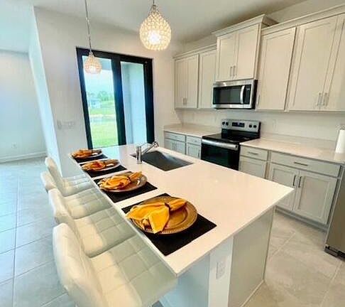 5th image of 14043 SW Thorens Dr