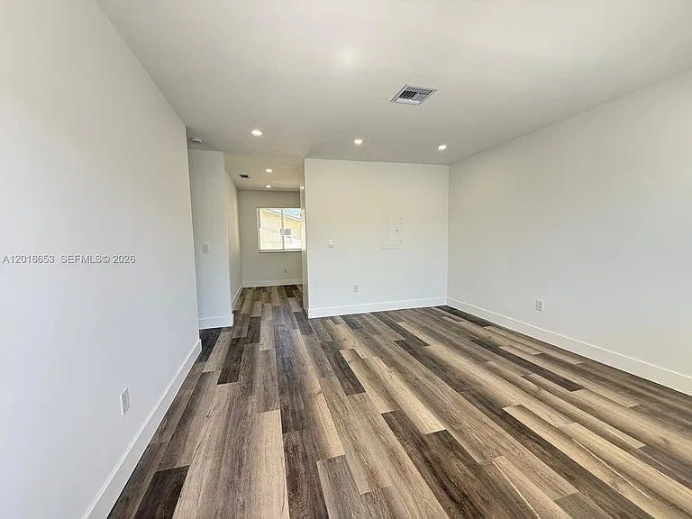 59 E 14th St #59 — Photo 10