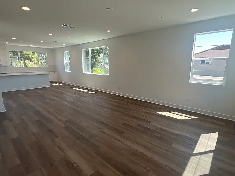 Luxurious airy Living space
