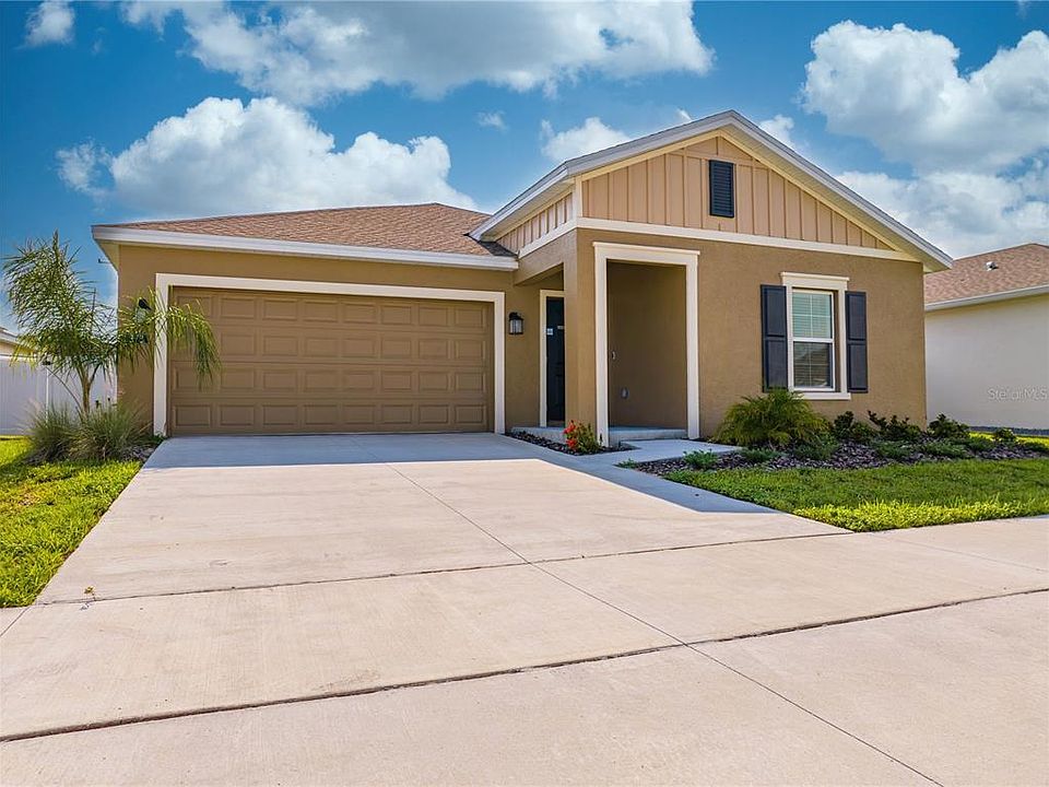 1st image of 373 SINGING SANDS CIRCLE