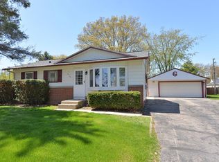 7420 Paul Bunyan Rd, Racine, WI 53402