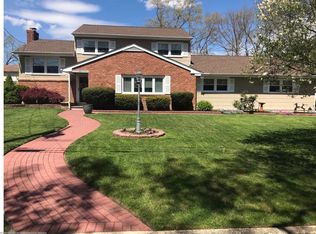 24 Morningside Dr, Toms River, NJ