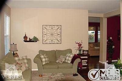 4th image of 3804 Bridgeview Ln #5