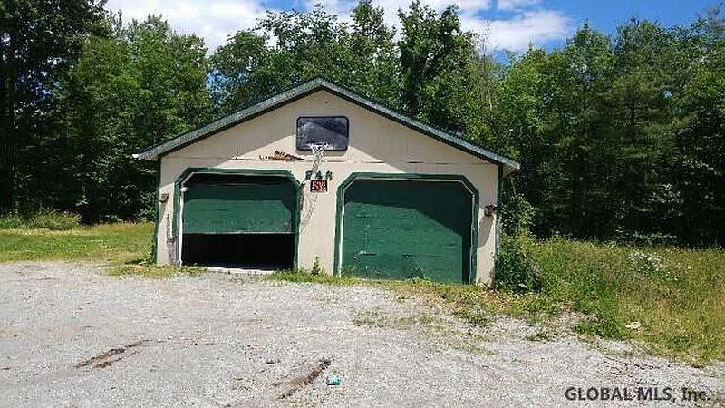 5th image of 248 NEW BOSTON Road