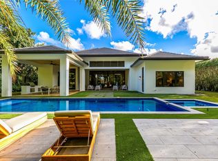 4715 Pine Tree Dr, Boynton Beach, FL 33436