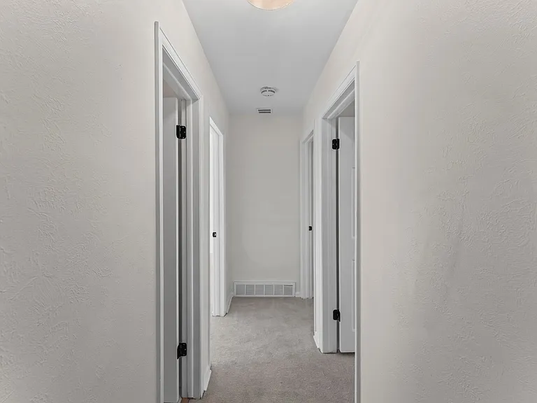 3204 Valley Hi Ave — Photo 29