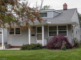 25416 Conover Dr, Bay Village, OH 44140