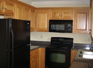 652 Old Humboldt Rd, Jackson, TN 38305