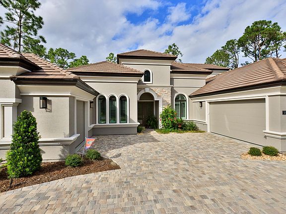 3rd image of 988 Downshire Ln