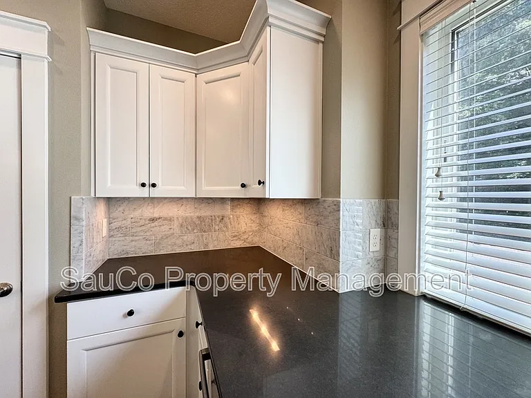 13257 SW Maplecrest Ct — Photo 8