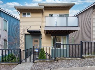 3542 NE 145th St, Lake Forest Park, WA