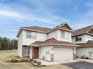 19496 Prairieview Dr, Rogers, MN 55374