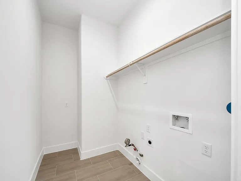 3535 Amos St — Photo 32